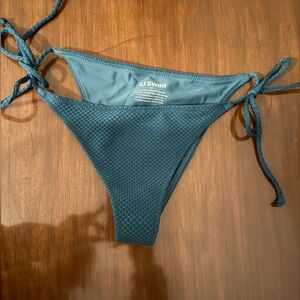 TJ Swim Zali Bottoms in Forest - Size Medium